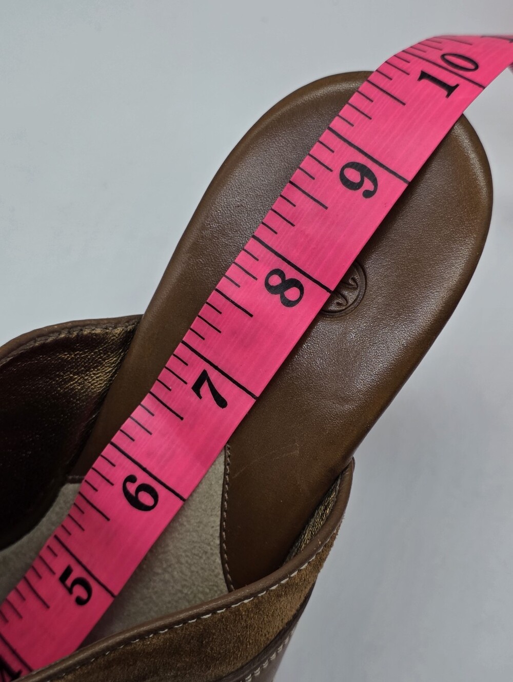 VTG Cole Haan Suede Studded Clog Mules 7.5 B 70s Westerncore Boho - Picture 13 of 16